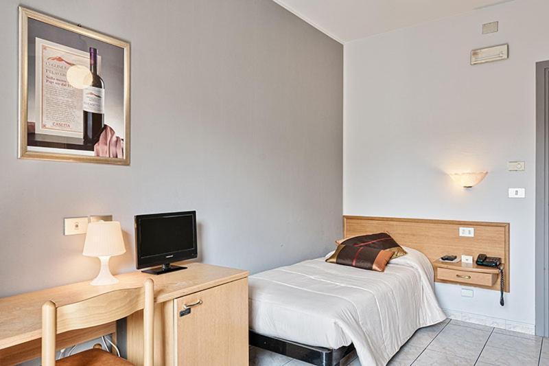Hotel Celestino Piobesi Torinese Zewnętrze zdjęcie