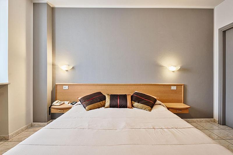 Hotel Celestino Piobesi Torinese Zewnętrze zdjęcie